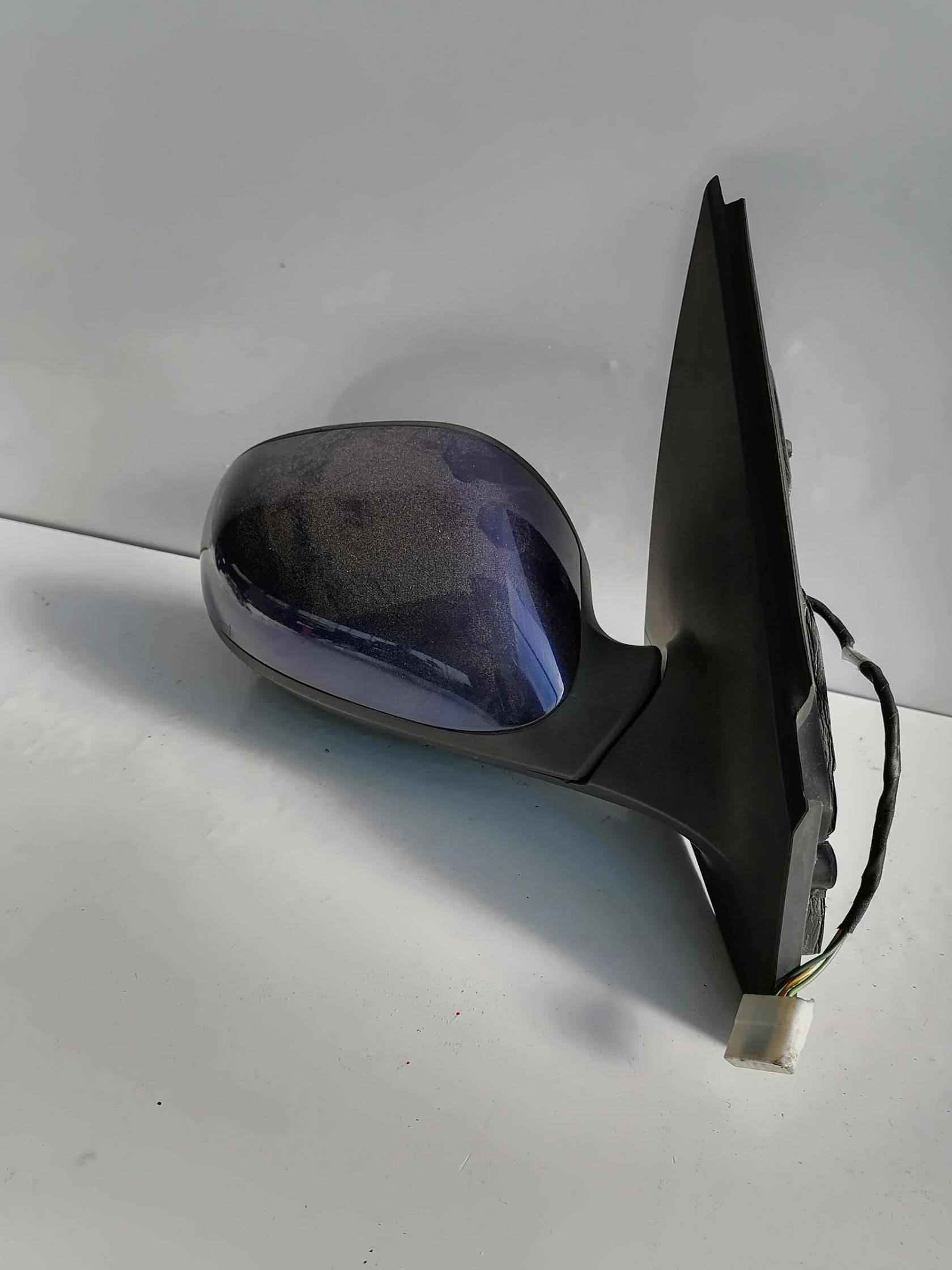 Retrovisore est. dx.